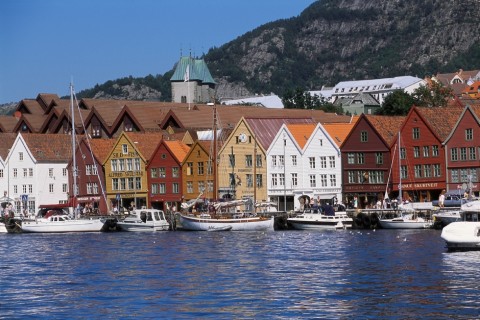 ”CEL_Europe_Norway_Bryggen.jpg”